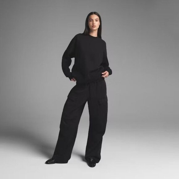 SKIMS Boyfriend Fleece Washed Onyx Black Crewneck Sweatshirt Women's X-Small XS - Picture 2 of 8